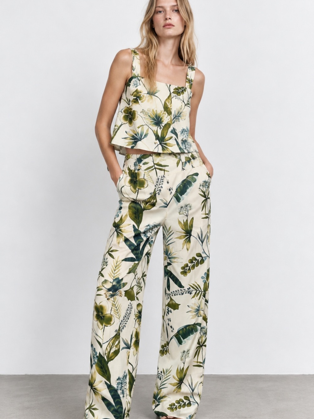 Zara NWT safari print straight cut pants 8277/132
